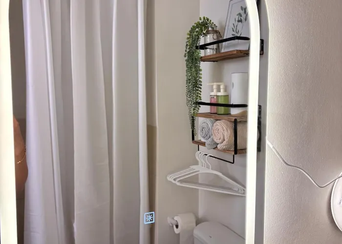 Casa Lyra Staycation Trees Residences *