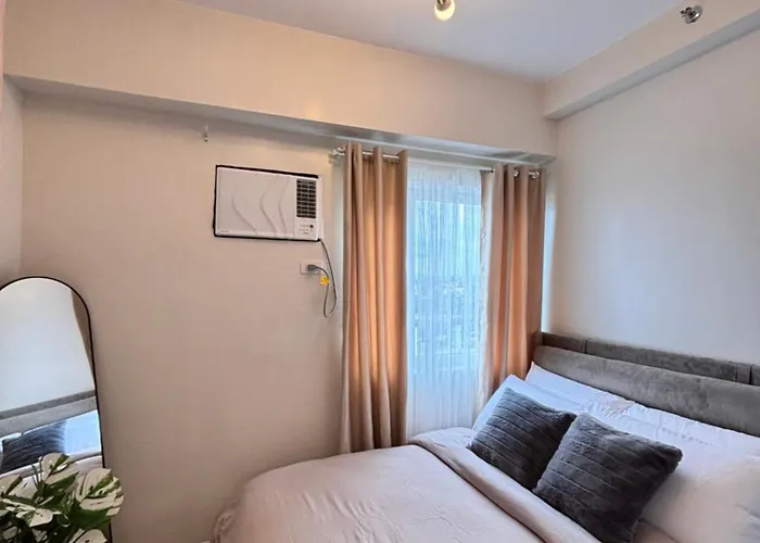 Aparthotel Casa Lyra Staycation Trees Residences